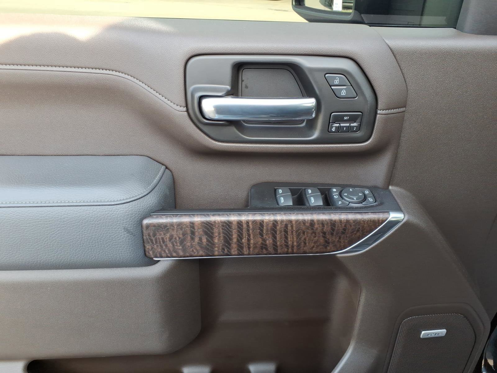 Used 2022 GMC Sierra 3500 Denali image 11