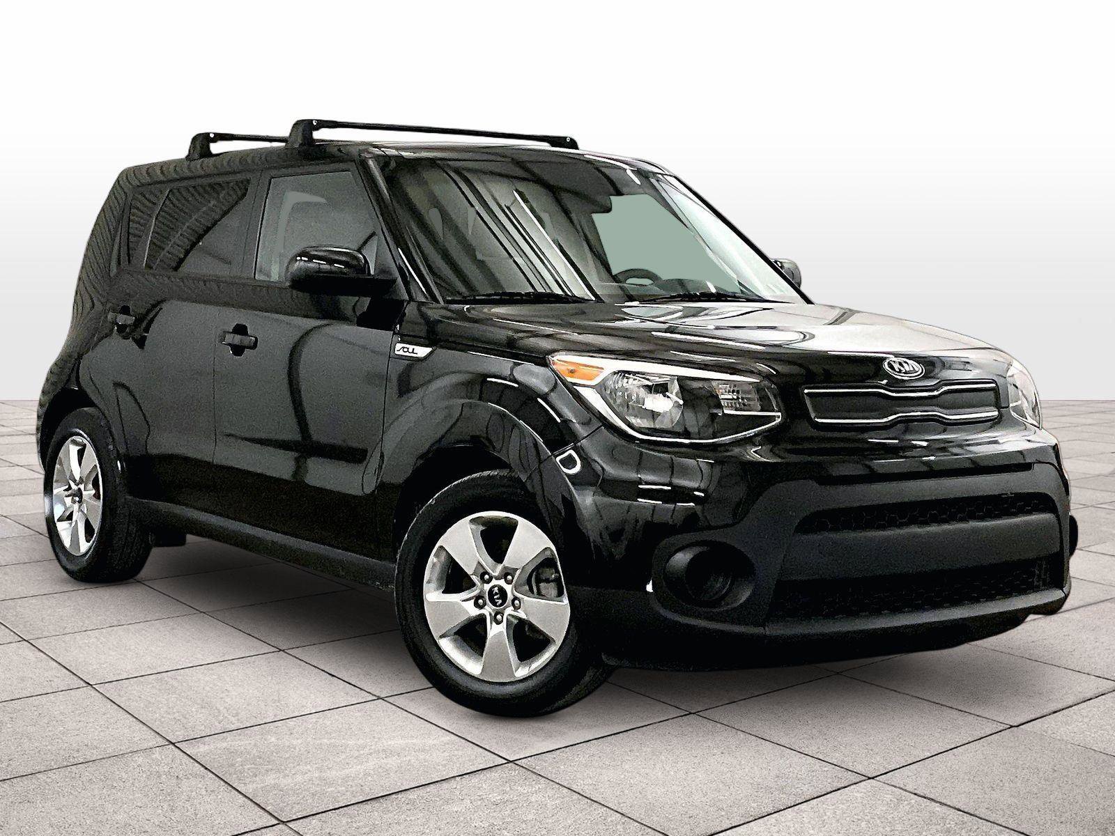 Used 2018 Kia Soul FWD image 2