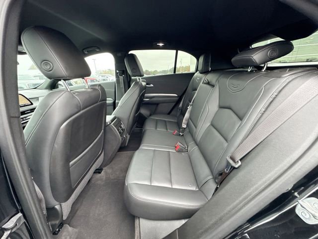 Used 2025 Cadillac XT4 Premium Luxury image 25