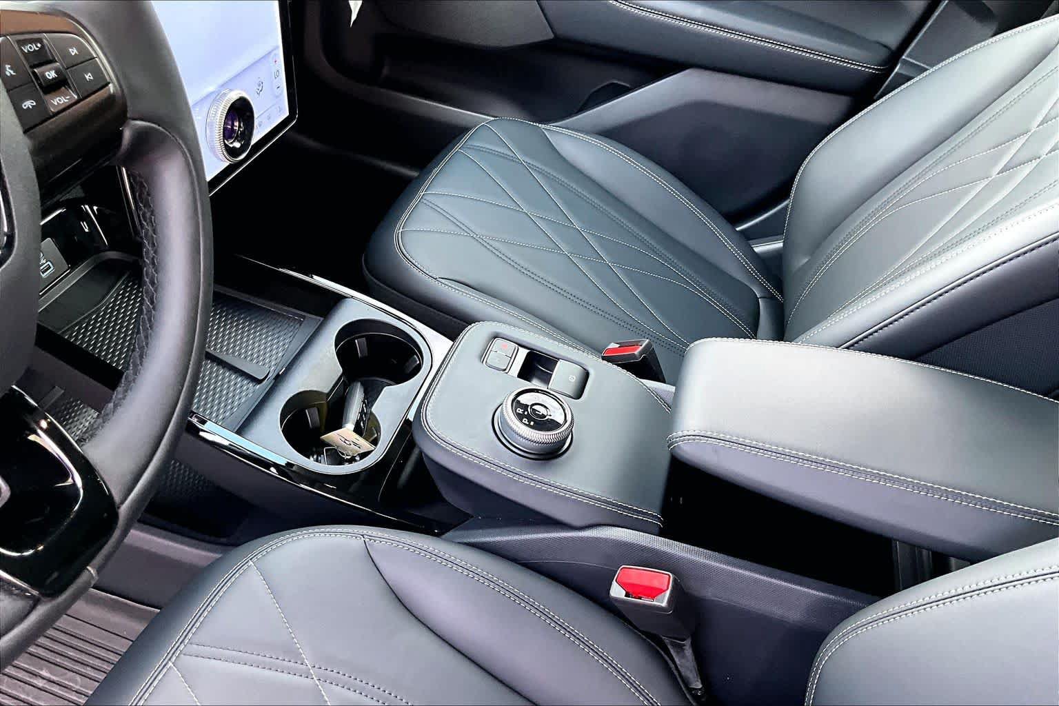 Certified 2024 Ford Mustang Mach-E Select w/ Comfort Package Lite RWD image 16