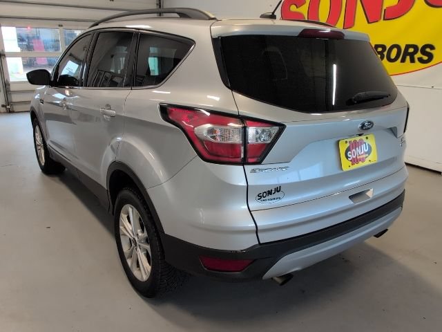 Certified 2018 Ford Escape SE AWD/4WD image 3