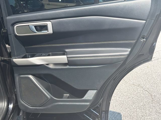 Certified 2024 Ford Explorer XLT AWD/4WD image 18