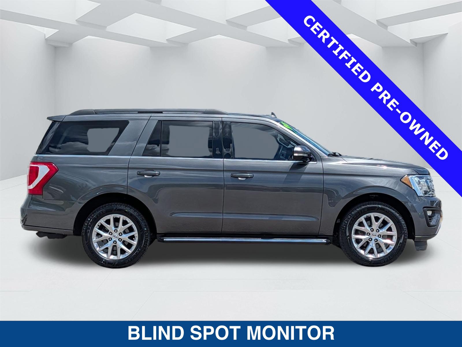 Certified 2020 Ford Expedition XLT w/ Equipment Group 202A RWD image 4