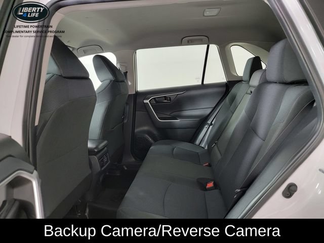 Used 2024 Toyota RAV4 LE AWD/4WD image 15