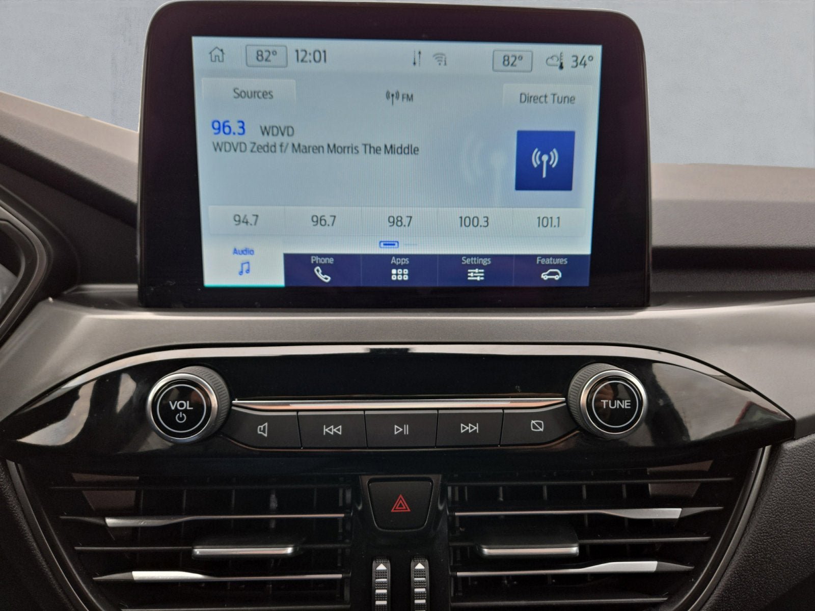 Certified 2023 Ford Escape Active AWD/4WD image 18