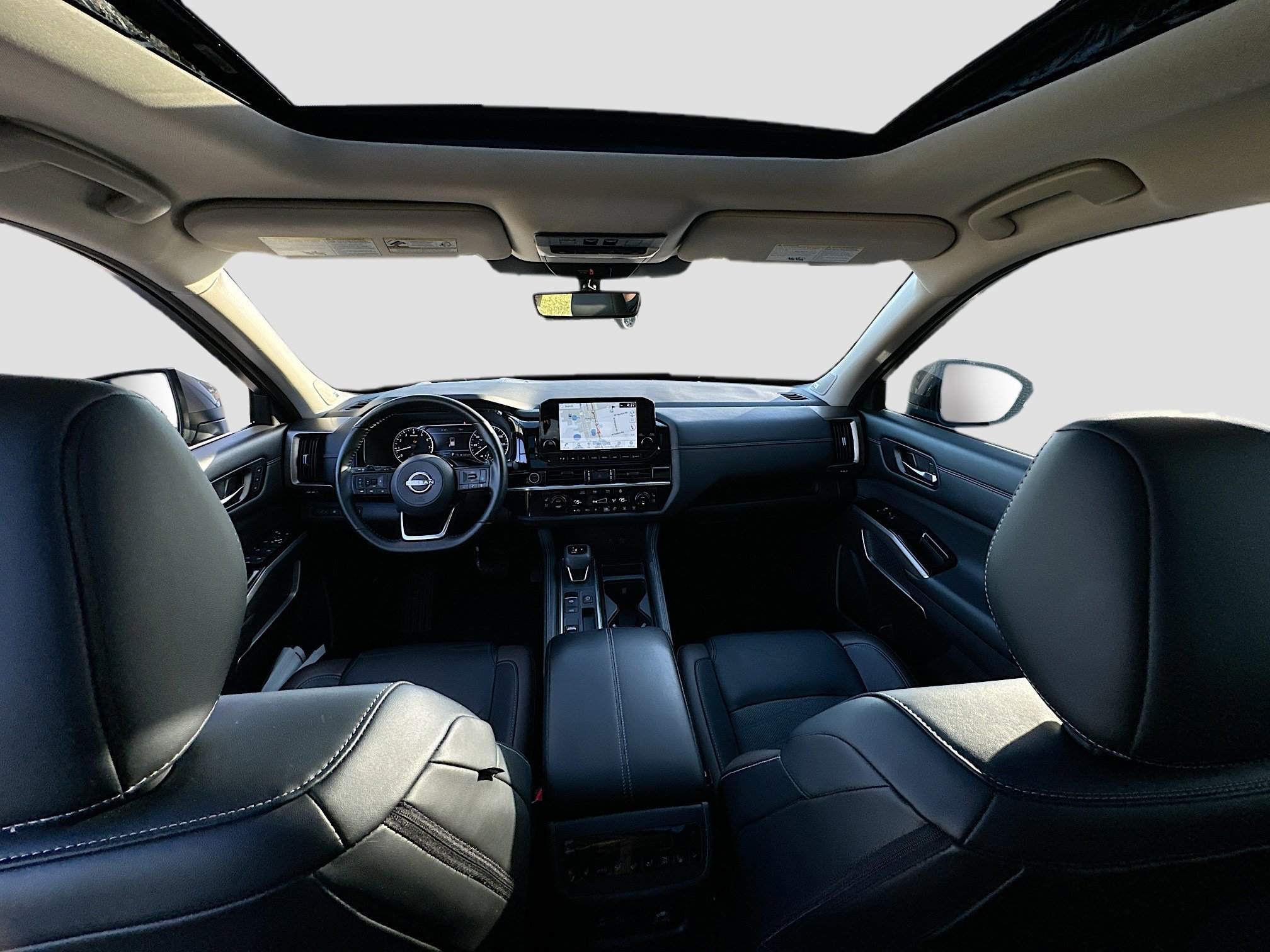 Used 2023 Nissan Pathfinder Platinum w/ Cargo Package image 24