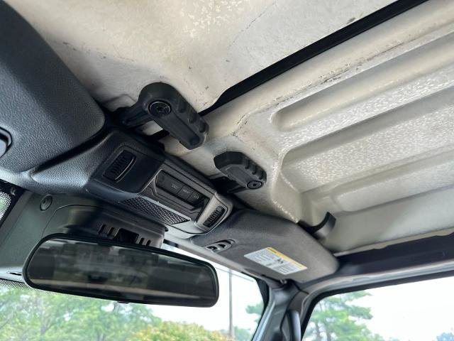 Used 2024 Jeep Wrangler Unlimited Rubicon AWD/4WD image 26
