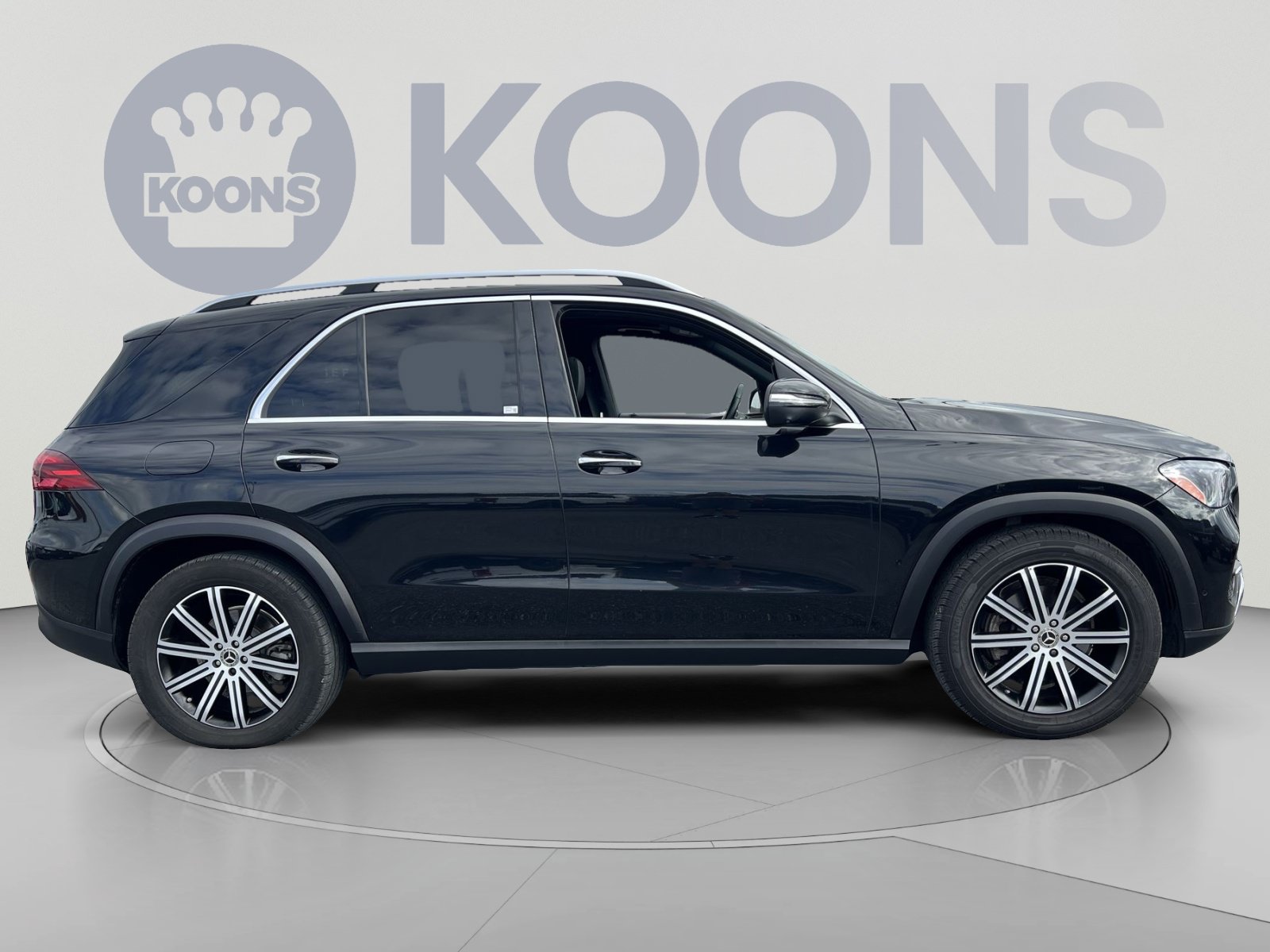 Used 2025 Mercedes-Benz GLE 350 4MATIC image 8