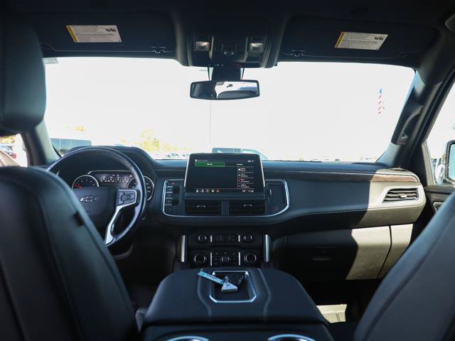 Used 2021 Chevrolet Suburban Z71 w/ Z71 Off-Road Package AWD/4WD image 4