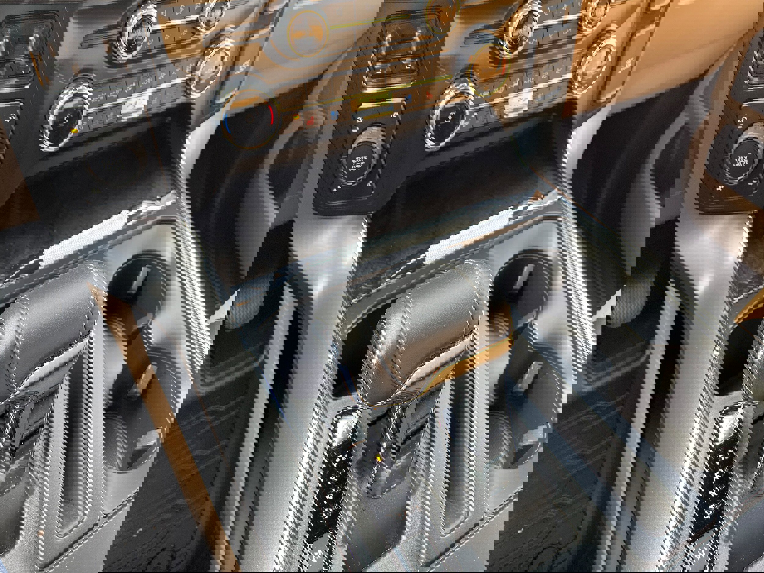 Certified 2023 Ford F250 Lariat w/ Chrome Package image 23