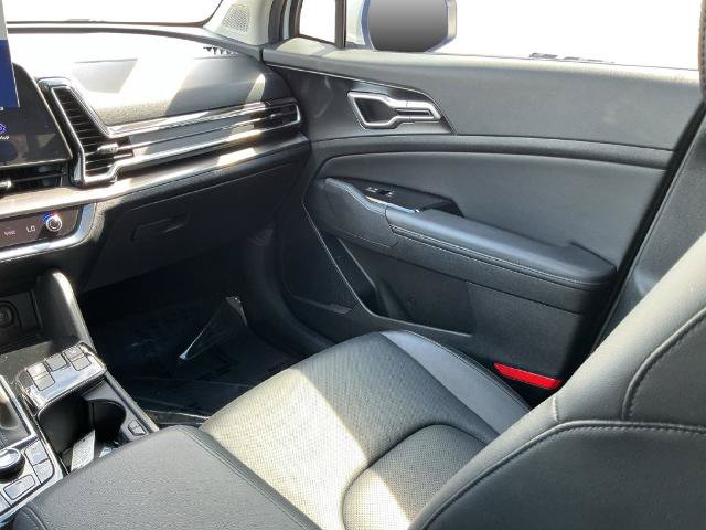 Used 2024 Kia Sportage EX FWD image 32
