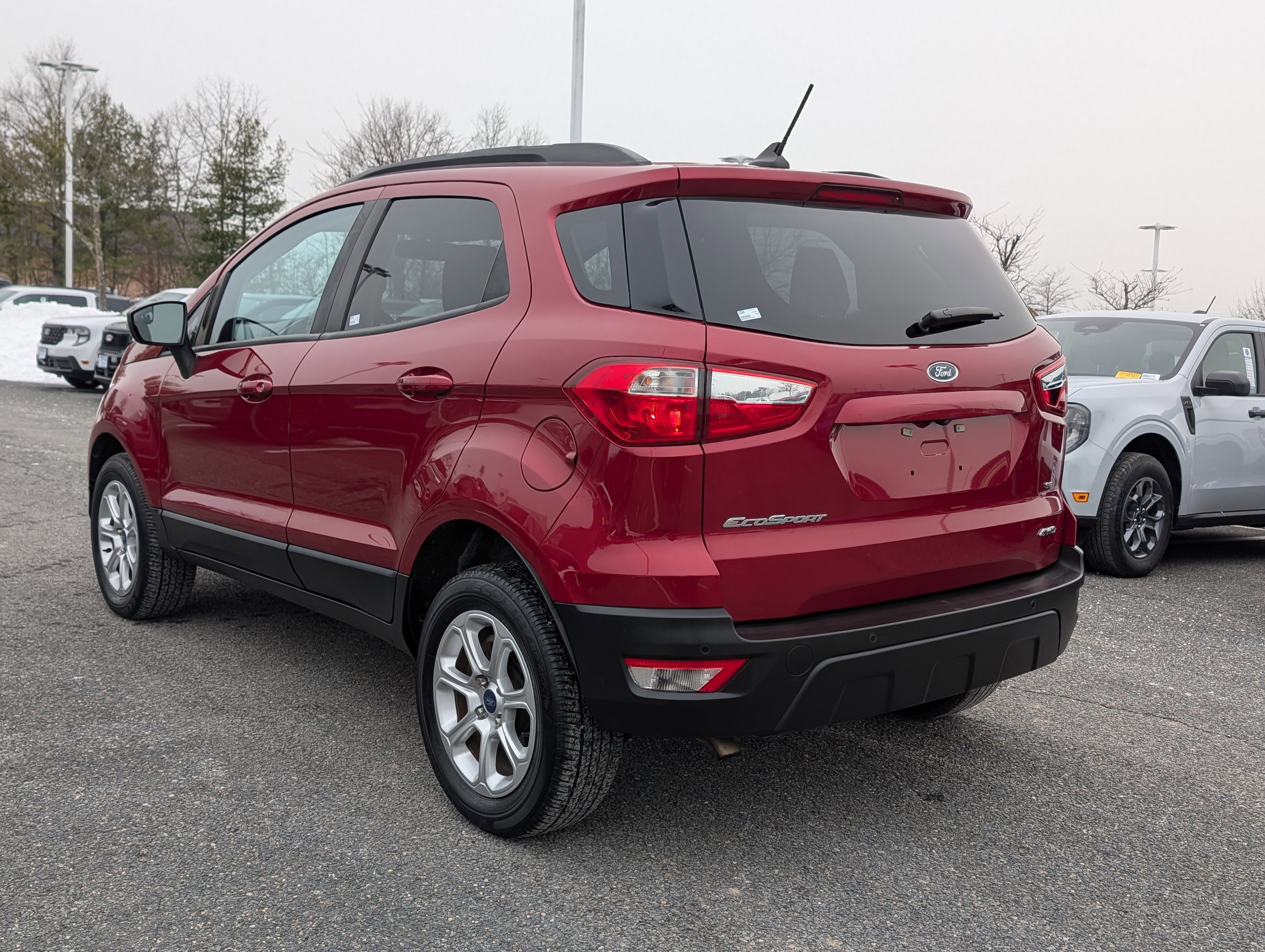 Certified 2020 Ford EcoSport SE image 3
