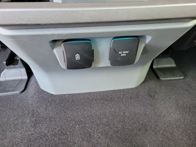 Certified 2023 Ford F150 Lightning XLT image 18