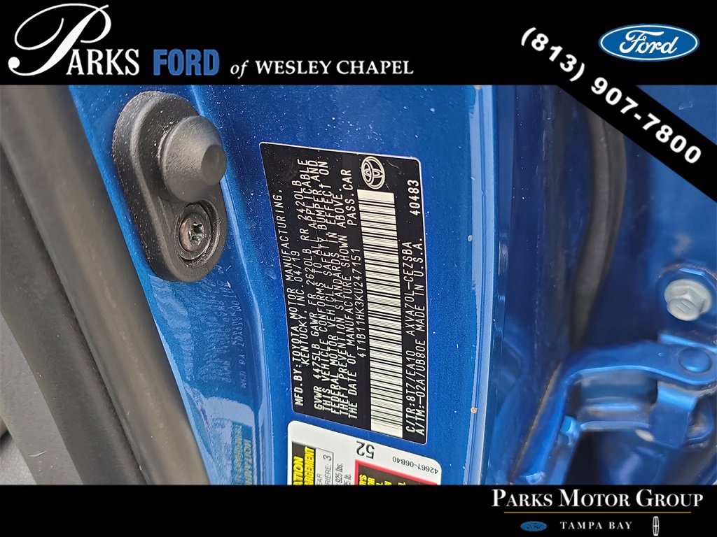 Used 2019 Toyota Camry L image 30