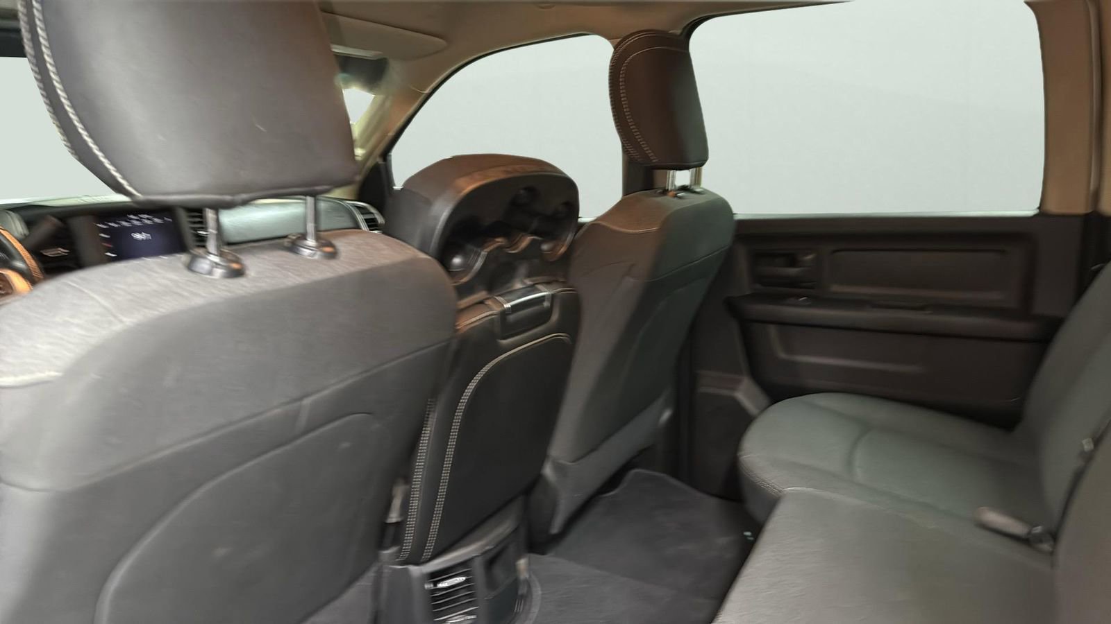 Used 2020 RAM 3500 Tradesman image 28