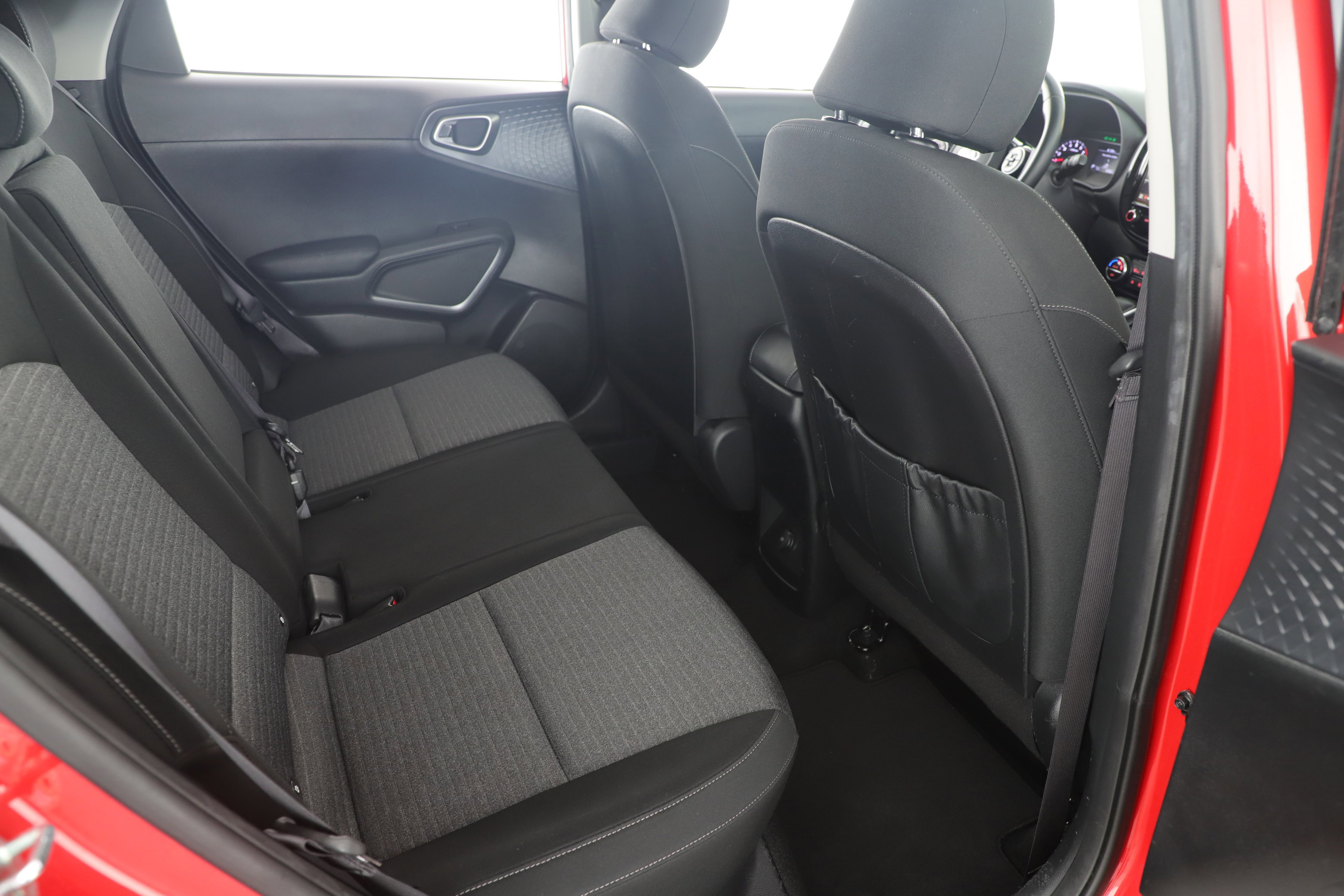 Used 2021 Kia Soul EX image 24