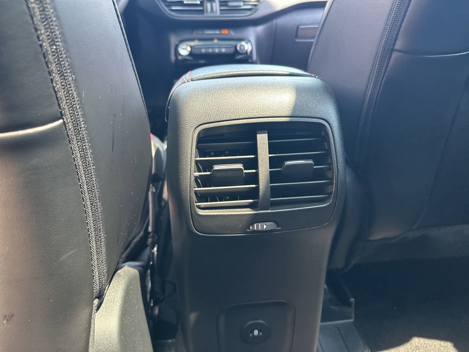 Certified 2024 Ford Escape ST-Line w/ Tech Pack #1 image 15