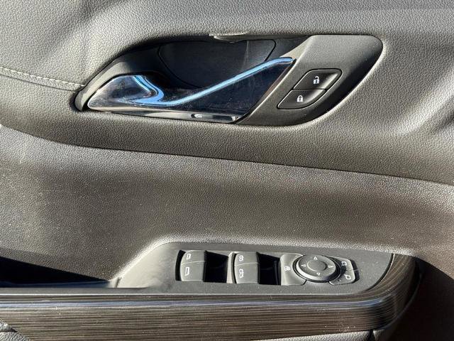 Used 2023 GMC Acadia SLT image 23