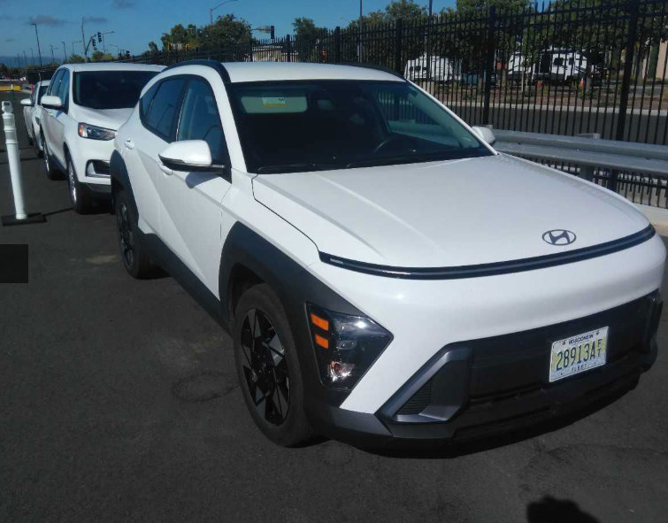 Used 2024 Hyundai Kona SEL FWD image 1
