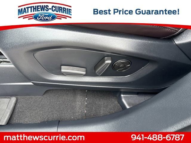 Certified 2025 Ford Explorer Platinum image 10