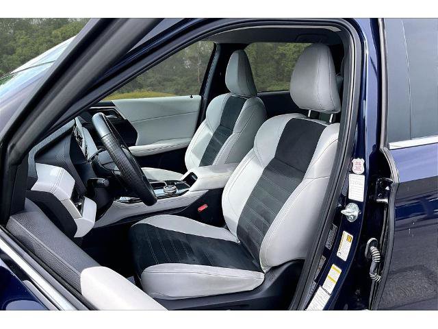 Used 2025 Mitsubishi Outlander SE FWD image 20