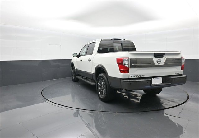 Used 2019 Nissan Titan Platinum Reserve w/ Platinum Utility Package image 5