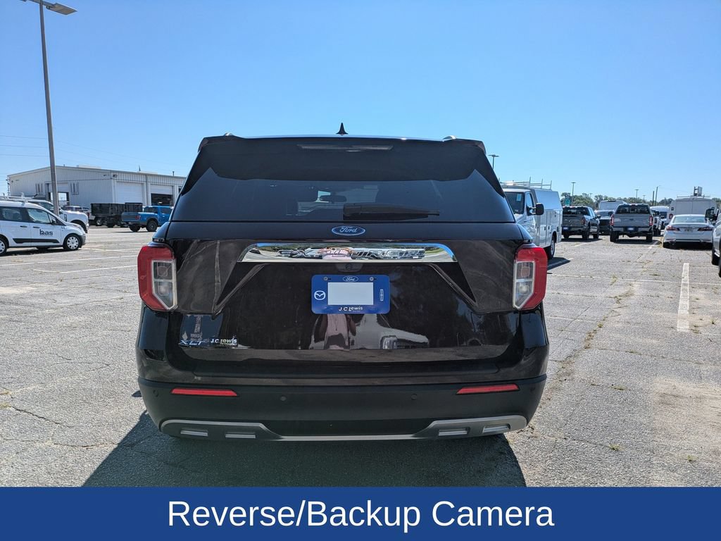 Certified 2023 Ford Explorer XLT w/ Equipment Group 202A RWD image 5