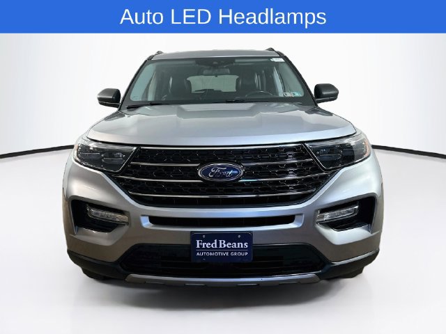 Certified 2021 Ford Explorer XLT w/ Equipment Group 202A AWD/4WD image 2