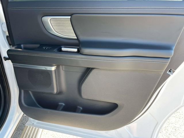 Certified 2025 Ford Expedition Max Platinum AWD/4WD image 23