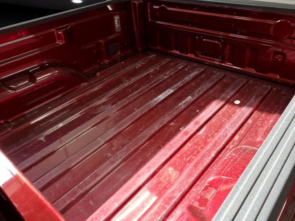 Used 2021 Jeep Gladiator Sport AWD/4WD image 29