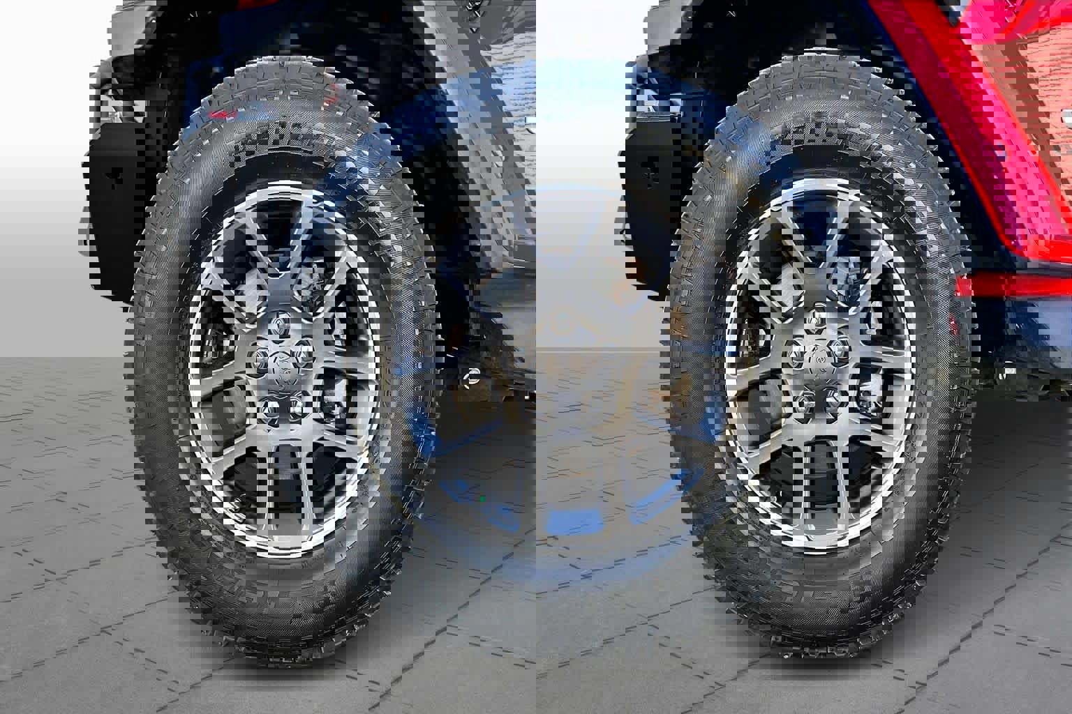 Used 2020 Jeep Gladiator Overland image 17