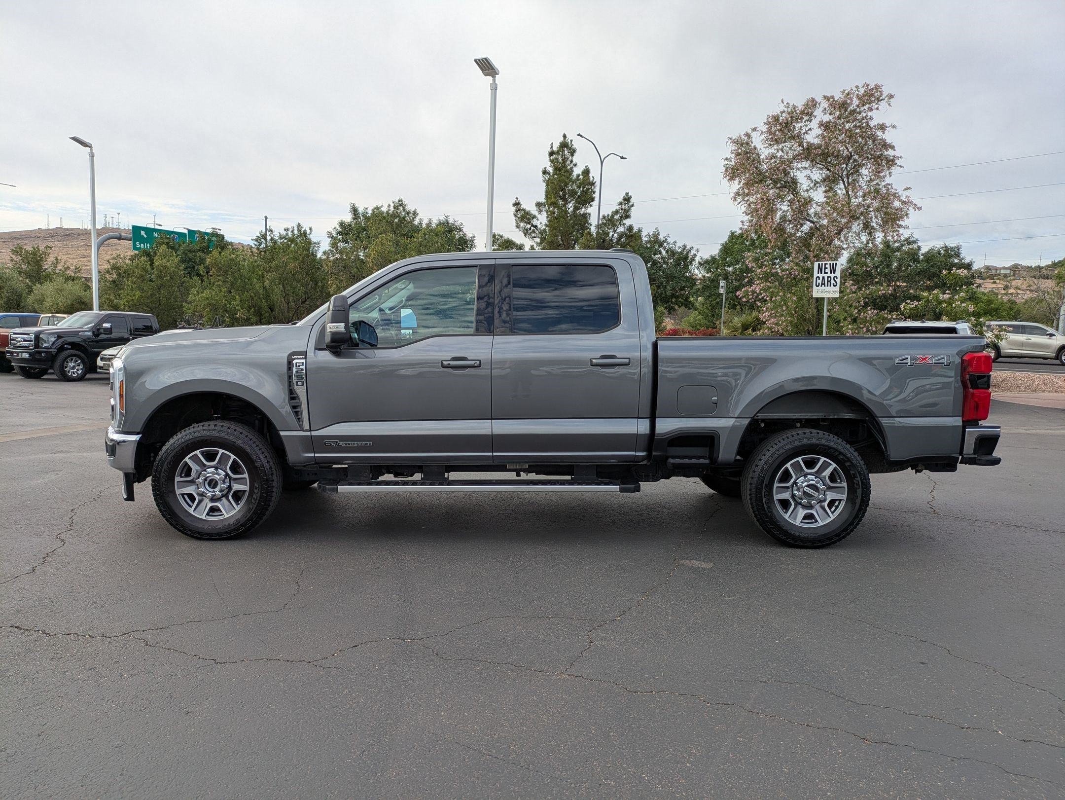 Certified 2025 Ford F250 Lariat AWD/4WD image 9