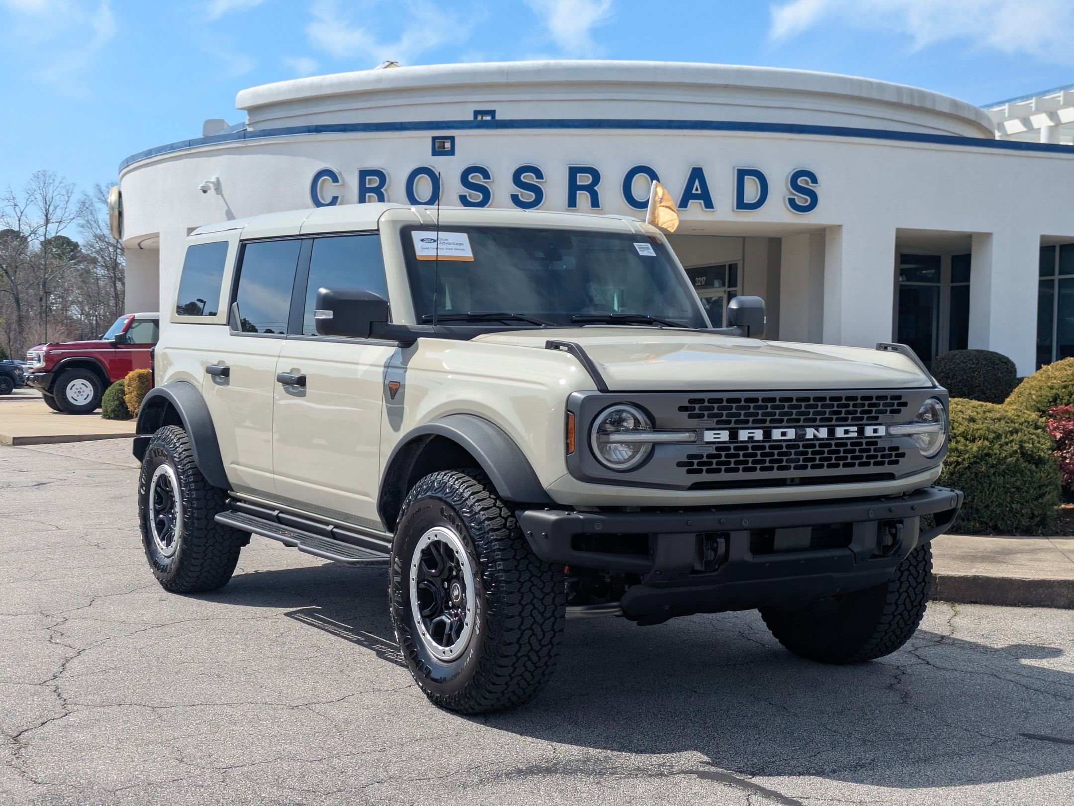 Certified 2025 Ford Bronco Badlands image 5