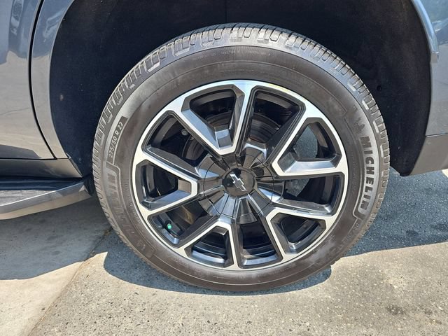 Used 2021 Chevrolet Tahoe RST AWD/4WD image 32