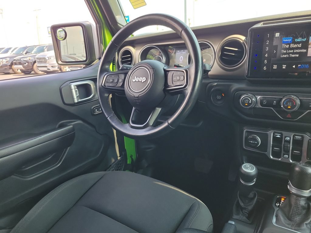 Used 2018 Jeep Wrangler Unlimited Sport S AWD/4WD image 13