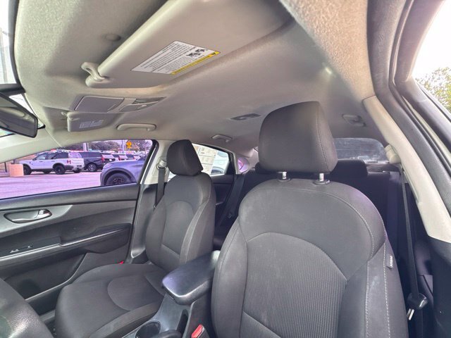 Used 2021 Kia Forte LXS FWD image 26