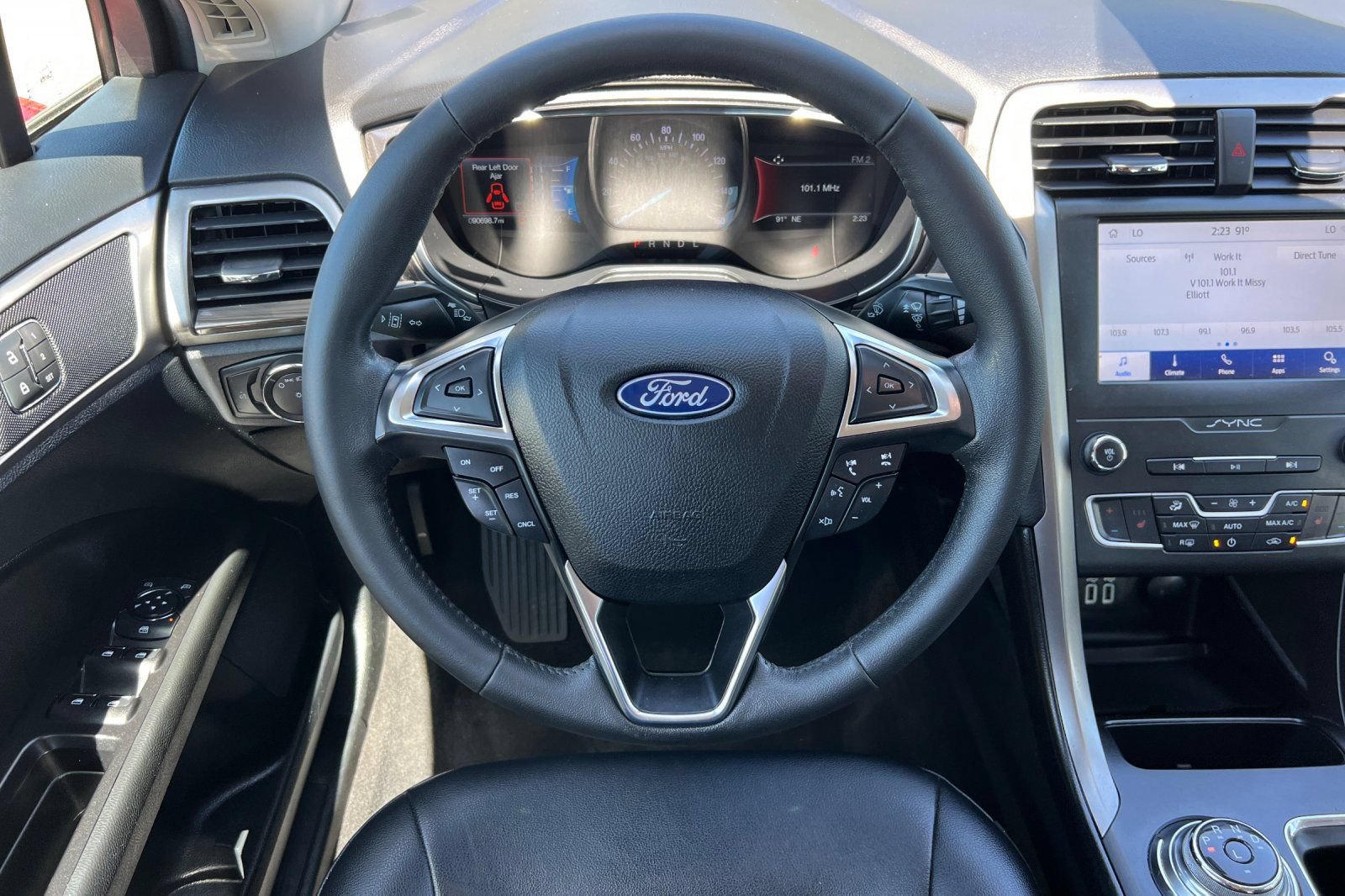 Certified 2020 Ford Fusion SEL FWD image 15