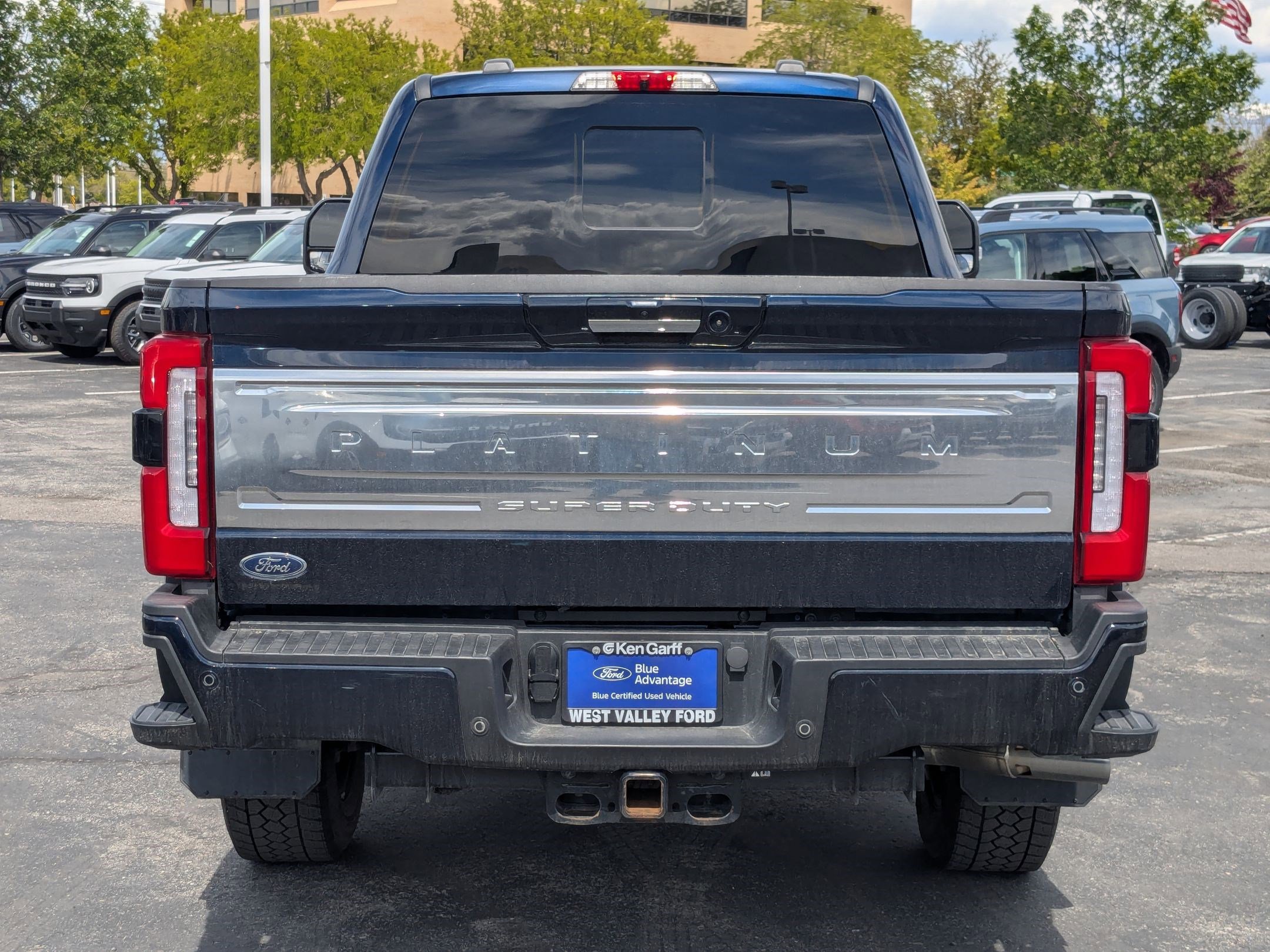 Certified 2024 Ford F350 Platinum AWD/4WD image 9