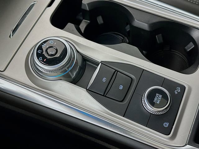 Certified 2023 Ford Explorer XLT w/ Equipment Group 202A image 24