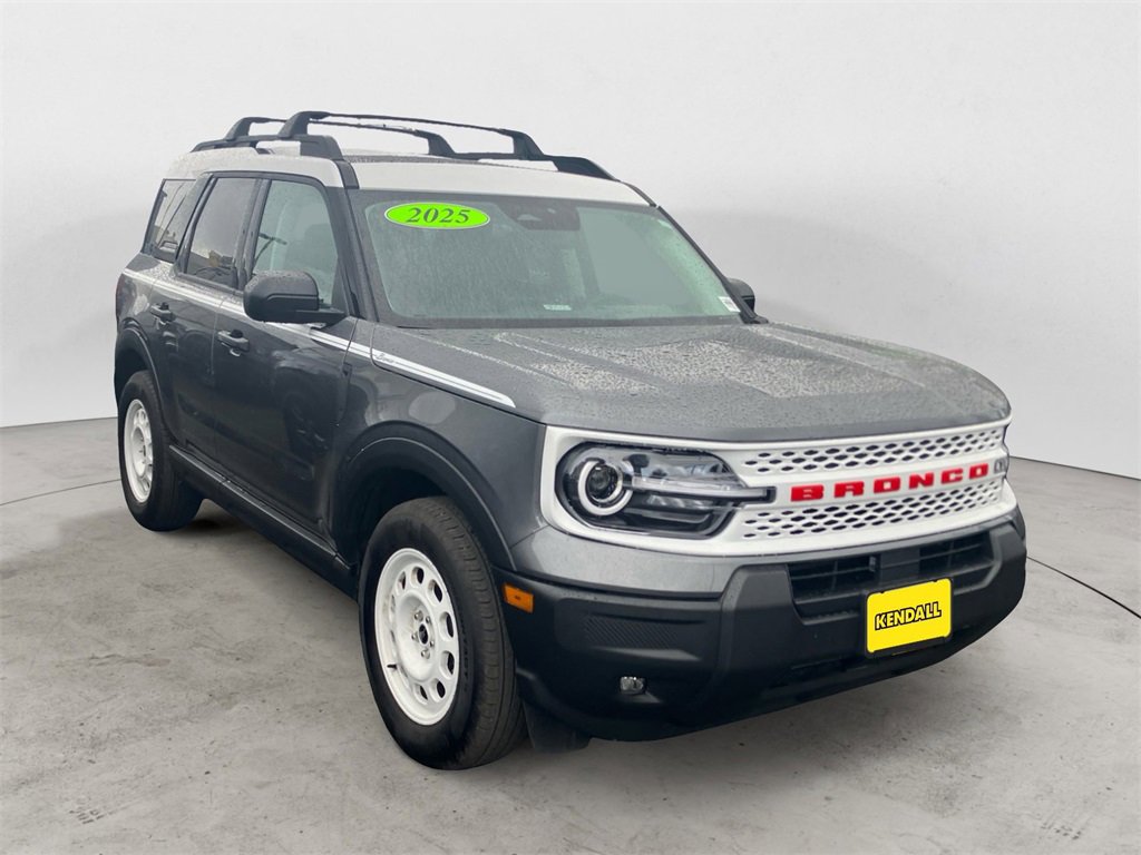 Certified 2025 Ford Bronco Sport Heritage w/ Convenience Package image 3