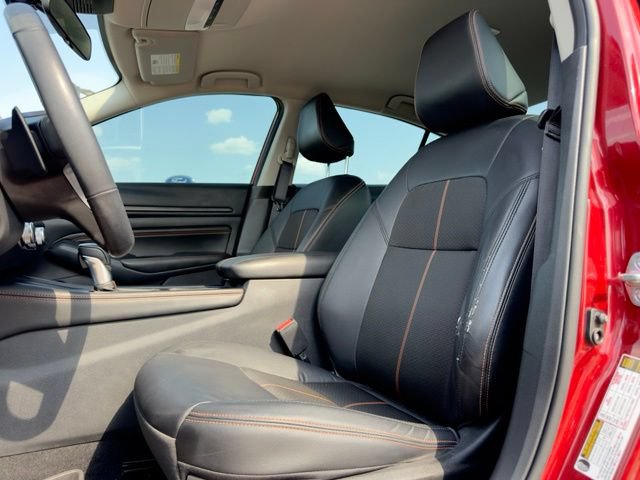 Used 2022 Nissan Altima 2.5 SR FWD image 8