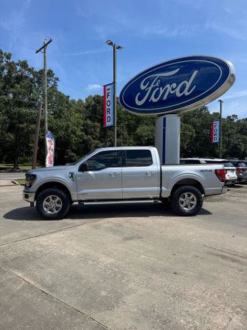 Certified 2024 Ford F150 XLT w/ Mobile Office Package AWD/4WD image 3