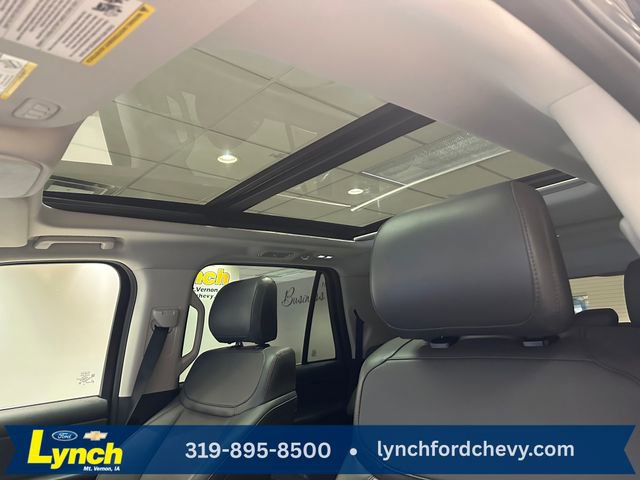 Certified 2025 Ford Expedition Max Active AWD/4WD image 5