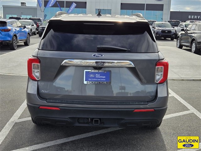 Certified 2021 Ford Explorer XLT image 4