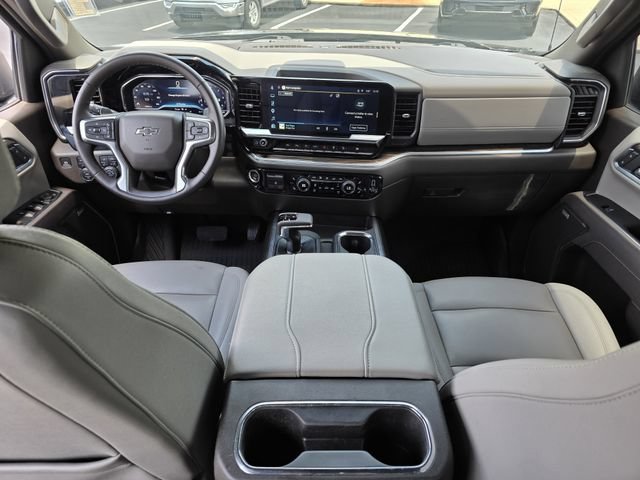 Used 2025 Chevrolet Silverado 1500 RST w/ RST All Star Premium Package AWD/4WD image 8