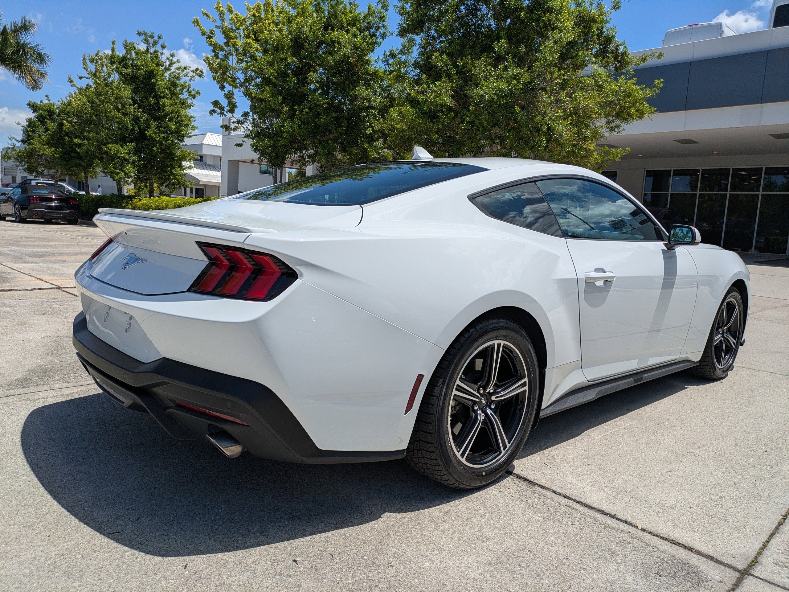Certified 2025 Ford Mustang Premium RWD image 4