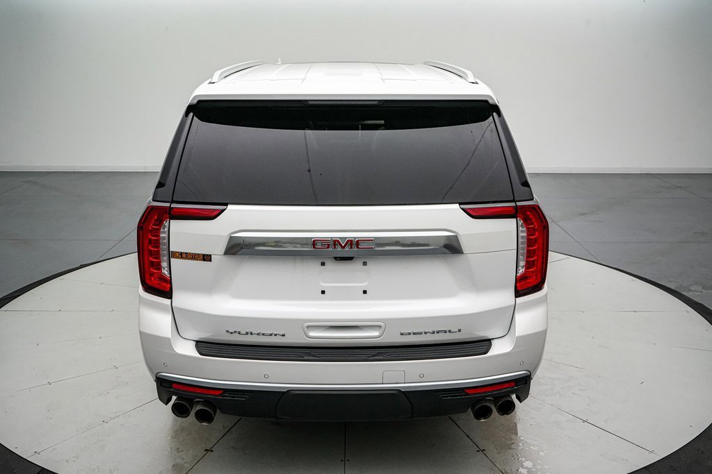 Used 2024 GMC Yukon XL Denali w/ Denali Reserve Package image 4