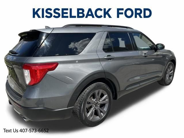 Certified 2023 Ford Explorer XLT w/ Equipment Group 202A image 4
