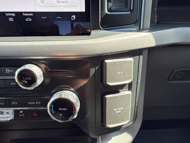Certified 2025 Ford F150 XLT w/ Equipment Group 302A MID AWD/4WD image 27