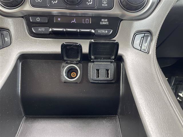 Used 2020 Chevrolet Suburban LT AWD/4WD image 33